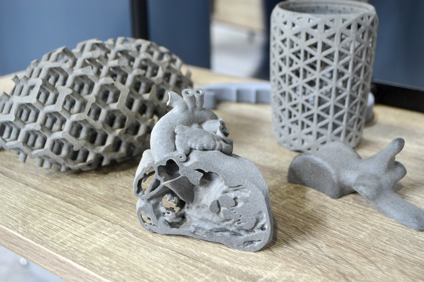 Prototype Prototype of Human Heart and Art Objects Printed on 3D Printer.